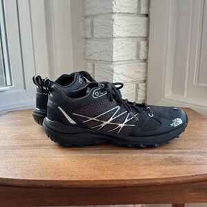 The North Face Ultra Fastpack Black & Gray Athletic Hiking Sneakers Men’s 8.5